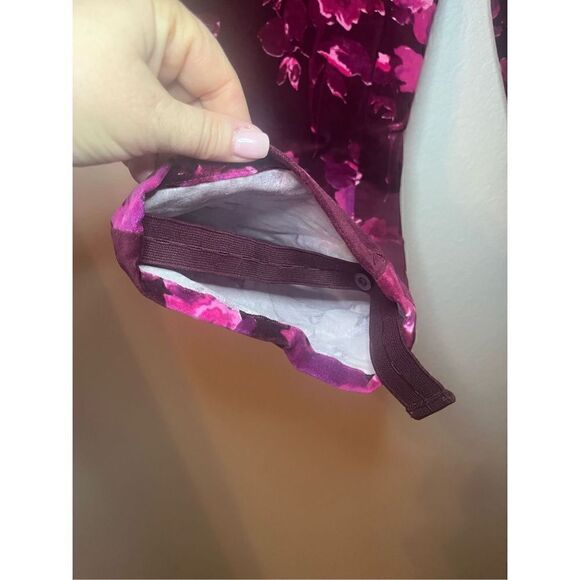 Isaac Mizrahi Live! Petite Floral Printed Velvet Stirrup Pants NEW - Picture 7 of 10